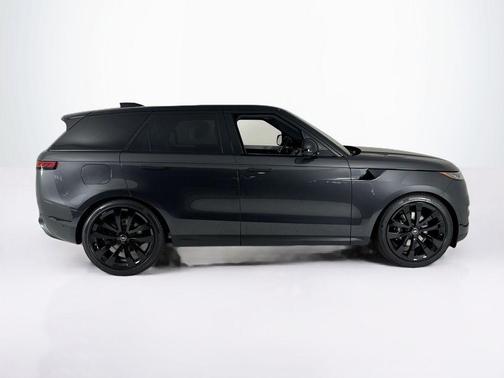 2025 Land Rover Range Rover Sport P360 SE