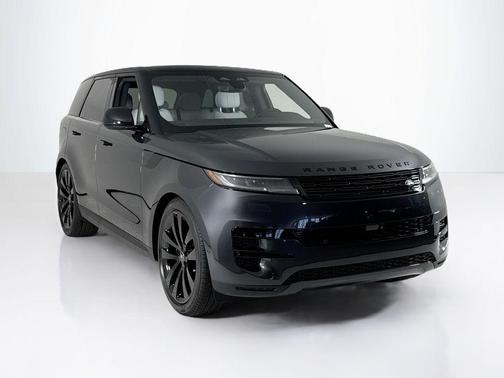 2025 Land Rover Range Rover Sport P360 SE