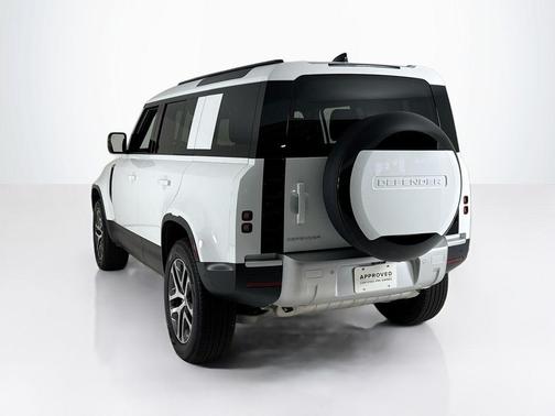 2025 Land Rover Defender P300
