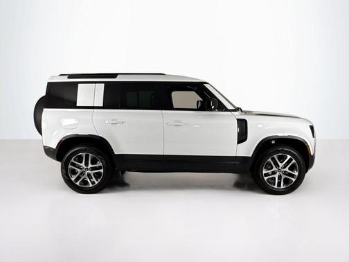 2025 Land Rover Defender P300