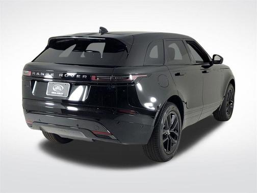 2026 Land Rover Range Rover Velar Dynamic SE
