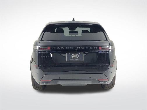 2026 Land Rover Range Rover Velar Dynamic SE