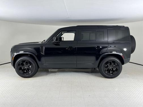 2025 Land Rover Defender P400 S