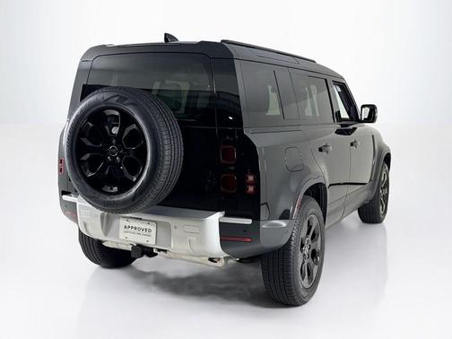 2025 Land Rover Defender P400 S