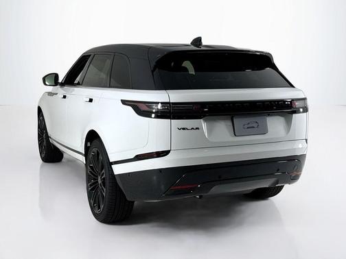 2026 Land Rover Range Rover Velar P250 Dynamic SE