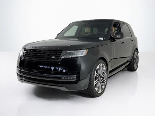 2025 Land Rover Range Rover P530 SE