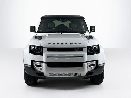 2025 Land Rover Defender P300
