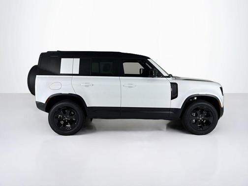 2025 Land Rover Defender P300