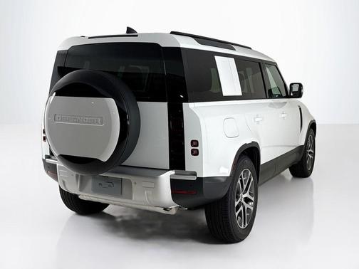 2025 Land Rover Defender P300