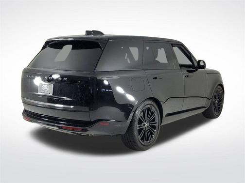 2025 Land Rover Range Rover P530 SE