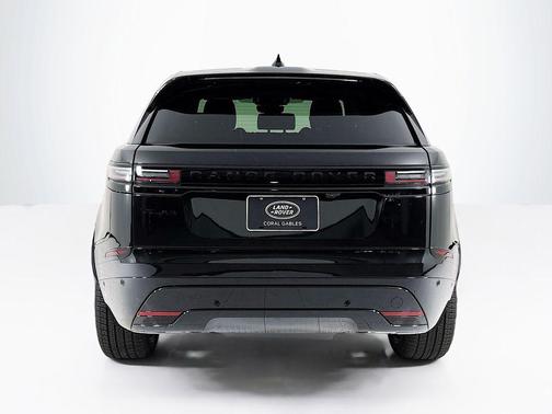 2026 Land Rover Range Rover Velar P400 Dynamic SE