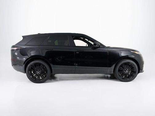 2026 Land Rover Range Rover Velar P400 Dynamic SE