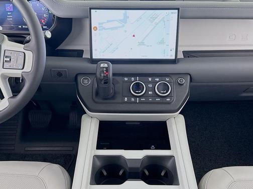 2025 Land Rover Defender P300