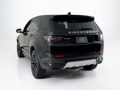 2024 Land Rover Discovery Sport Core S