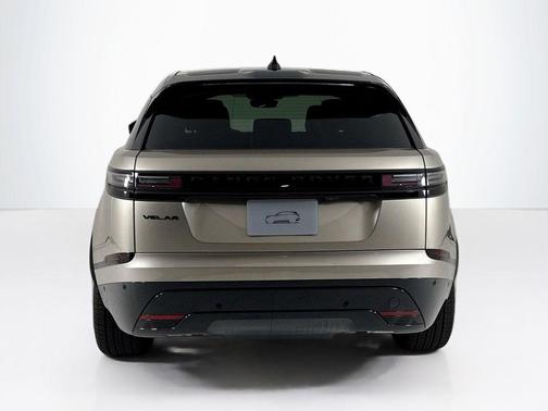 2026 Land Rover Range Rover Velar P250 Dynamic SE