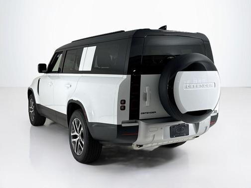2025 Land Rover Defender P300 S