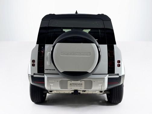 2025 Land Rover Defender P400 S