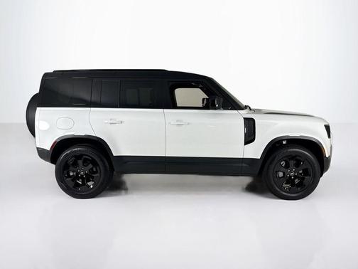 2025 Land Rover Defender P400 S