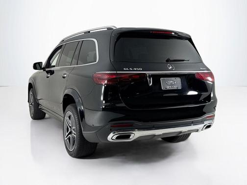 2024 Mercedes-Benz GLS 450 4MATIC