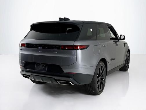 2025 Land Rover Range Rover Sport P360 SE