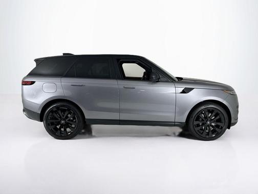 2025 Land Rover Range Rover Sport P360 SE