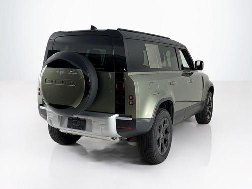2025 Land Rover Defender P300