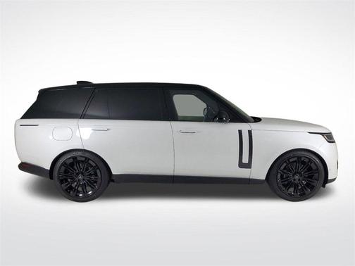 2025 Land Rover Range Rover P530 SE 7 Seat