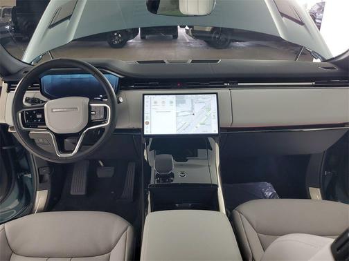 2025 Land Rover Range Rover Sport P360 SE