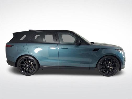 2025 Land Rover Range Rover Sport P360 SE