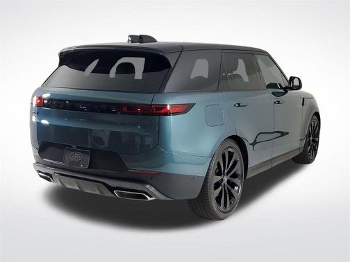 2025 Land Rover Range Rover Sport P360 SE