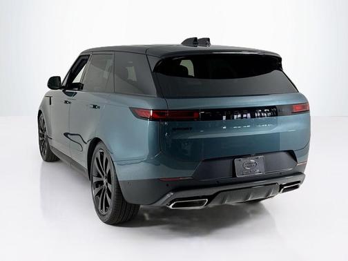 2025 Land Rover Range Rover Sport P360 SE
