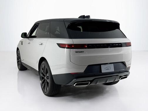 2025 Land Rover Range Rover Sport P360 SE