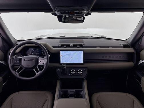2025 Land Rover Defender P400 X-Dynamic SE
