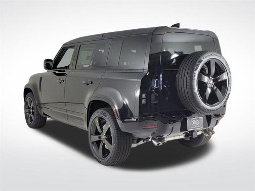 2025 Land Rover Defender P525 V8