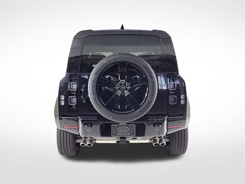 2025 Land Rover Defender P525 V8