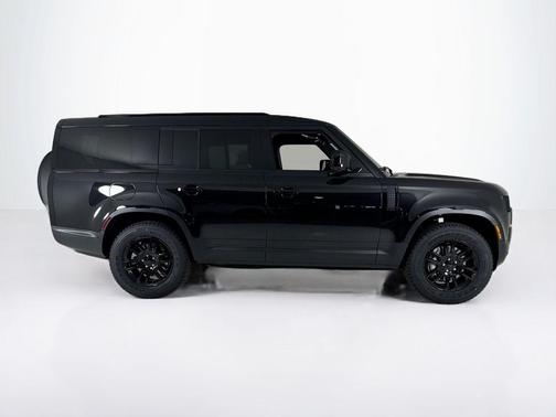 2026 Land Rover Defender P300 S