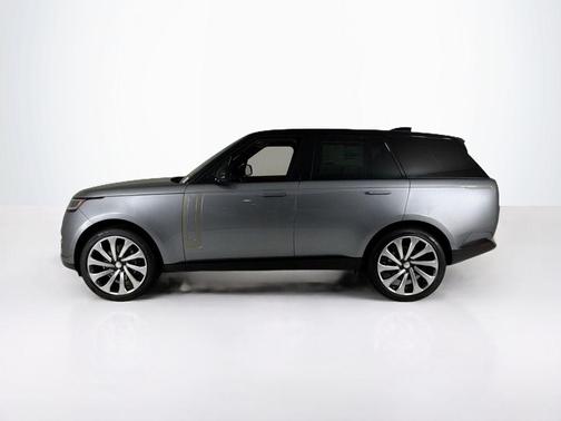 2025 Land Rover Range Rover P530 SE