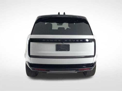 2025 Land Rover Range Rover P530 SE
