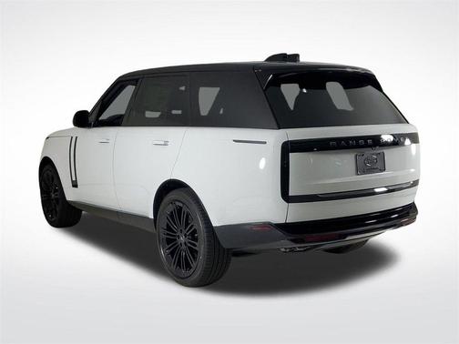 2025 Land Rover Range Rover P530 SE