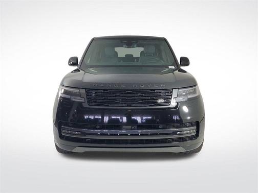 2025 Land Rover Range Rover P550e SE