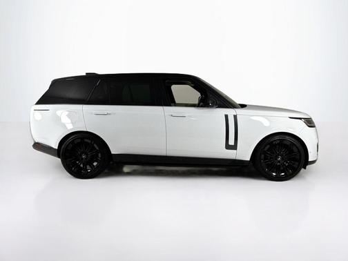 2023 Land Rover Range Rover P400 SE