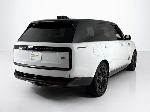 2023 Land Rover Range Rover P400 SE