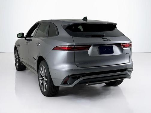 2026 Jaguar F-PACE P250 R-Dynamic S