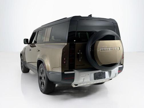 2025 Land Rover Defender P300 S