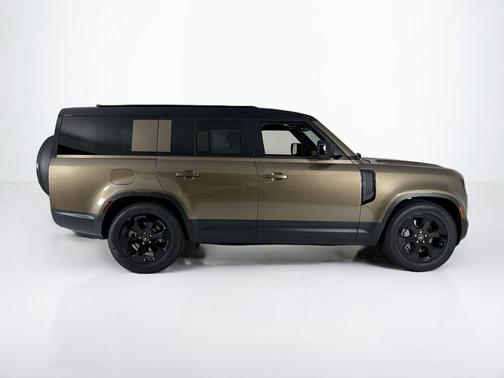 2025 Land Rover Defender P300 S
