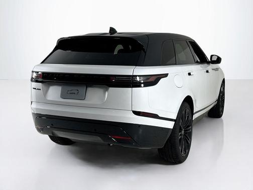 2026 Land Rover Range Rover Velar P250 Dynamic SE
