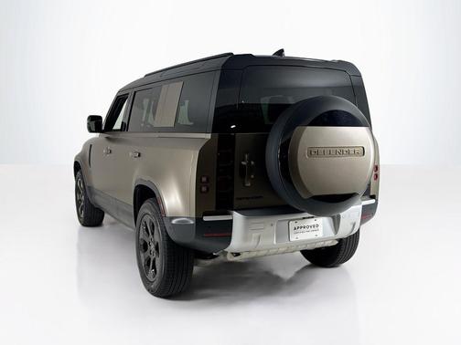 2025 Land Rover Defender P300