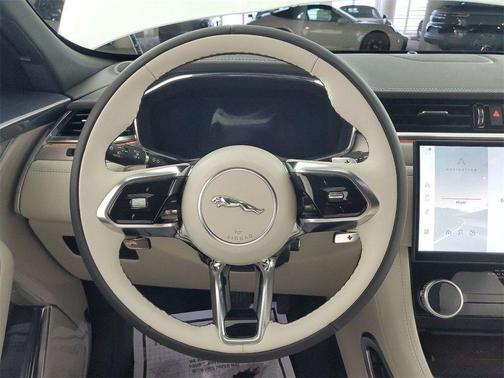 2026 Jaguar F-PACE P250 R-Dynamic S