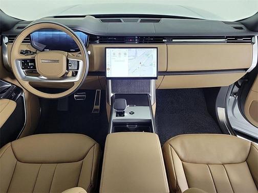 2025 Land Rover Range Rover P400 SE 7 Seat