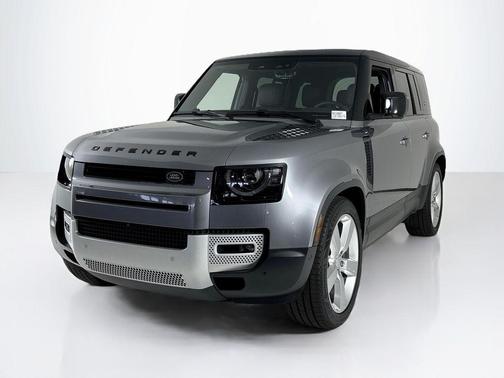 2024 Land Rover Defender P500 SE